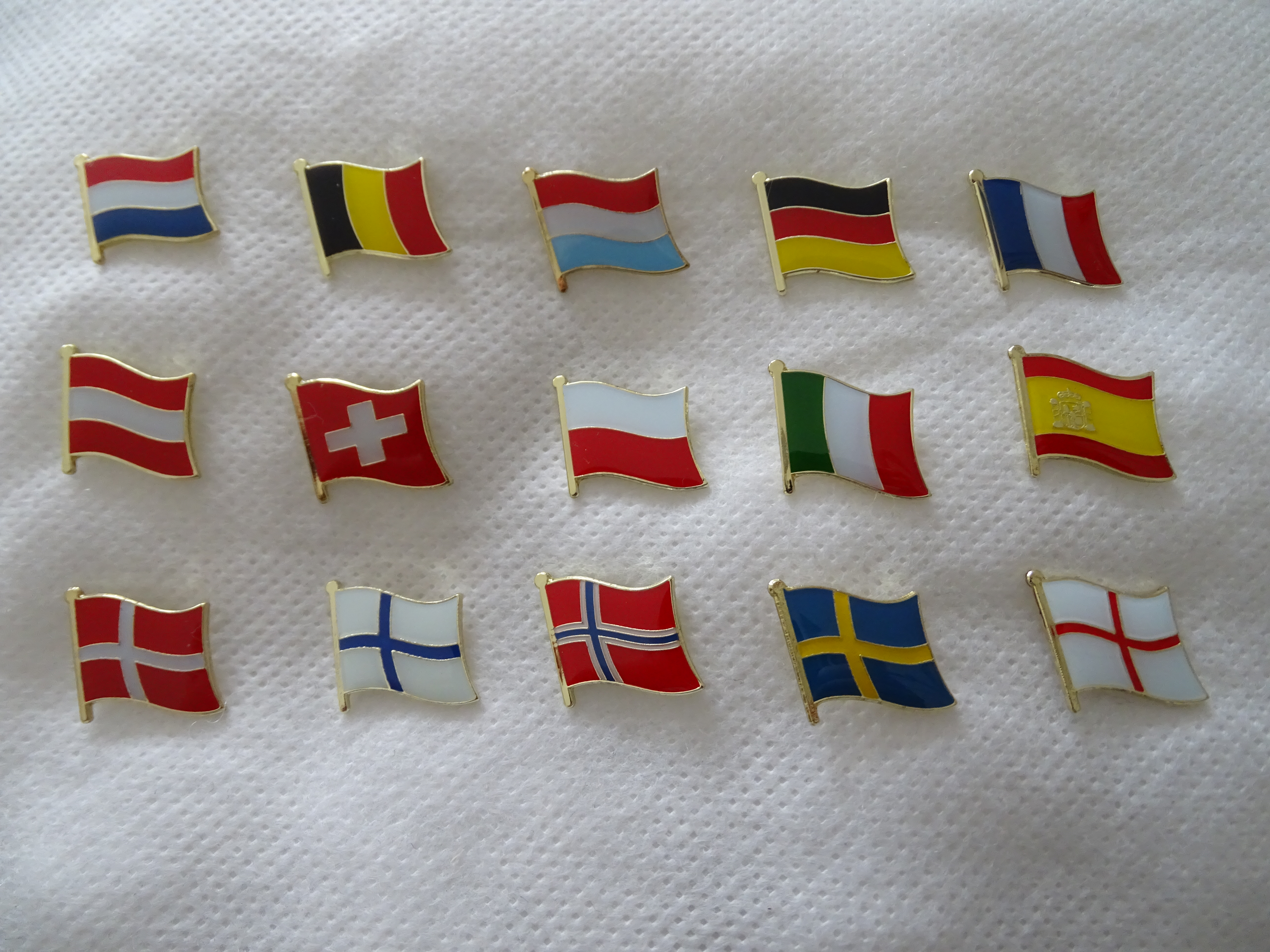 Pins van diverse landen - Landen pins